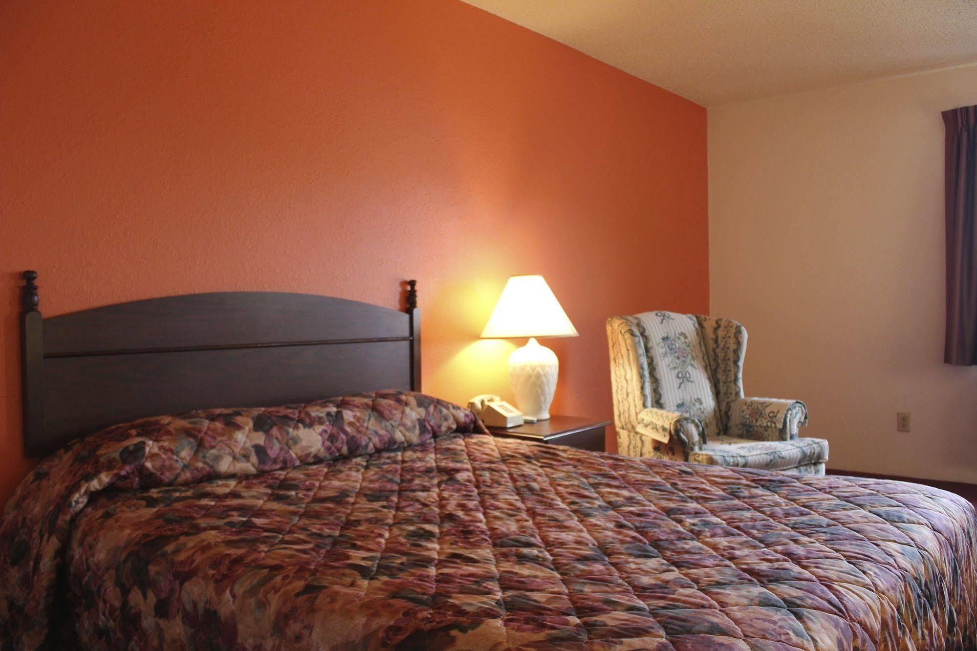 Motel 6-Saukville, Wi Eksteriør billede